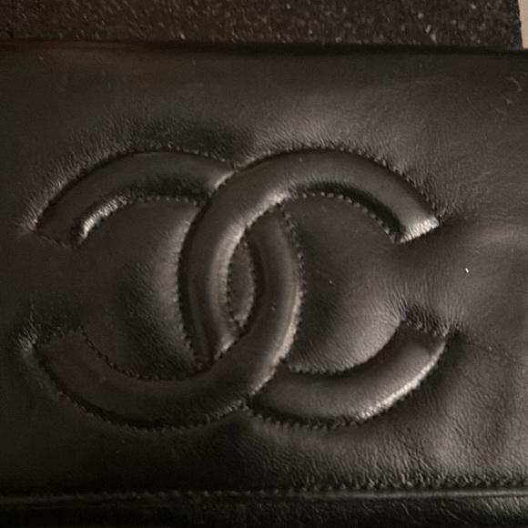 Timeless Vintage Chanel large wallet - Picture 2 of 8